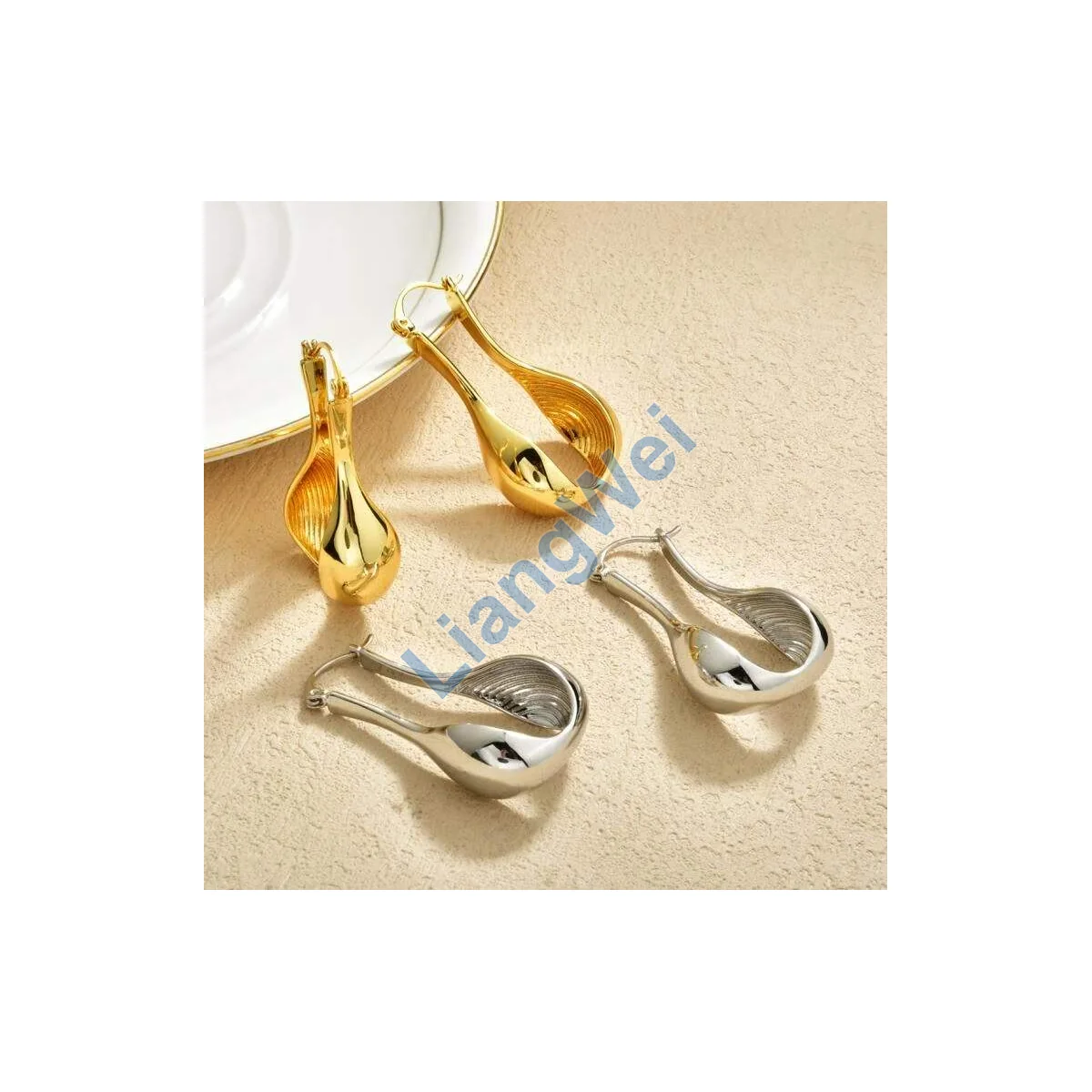 Fashion Statement Earrings 017