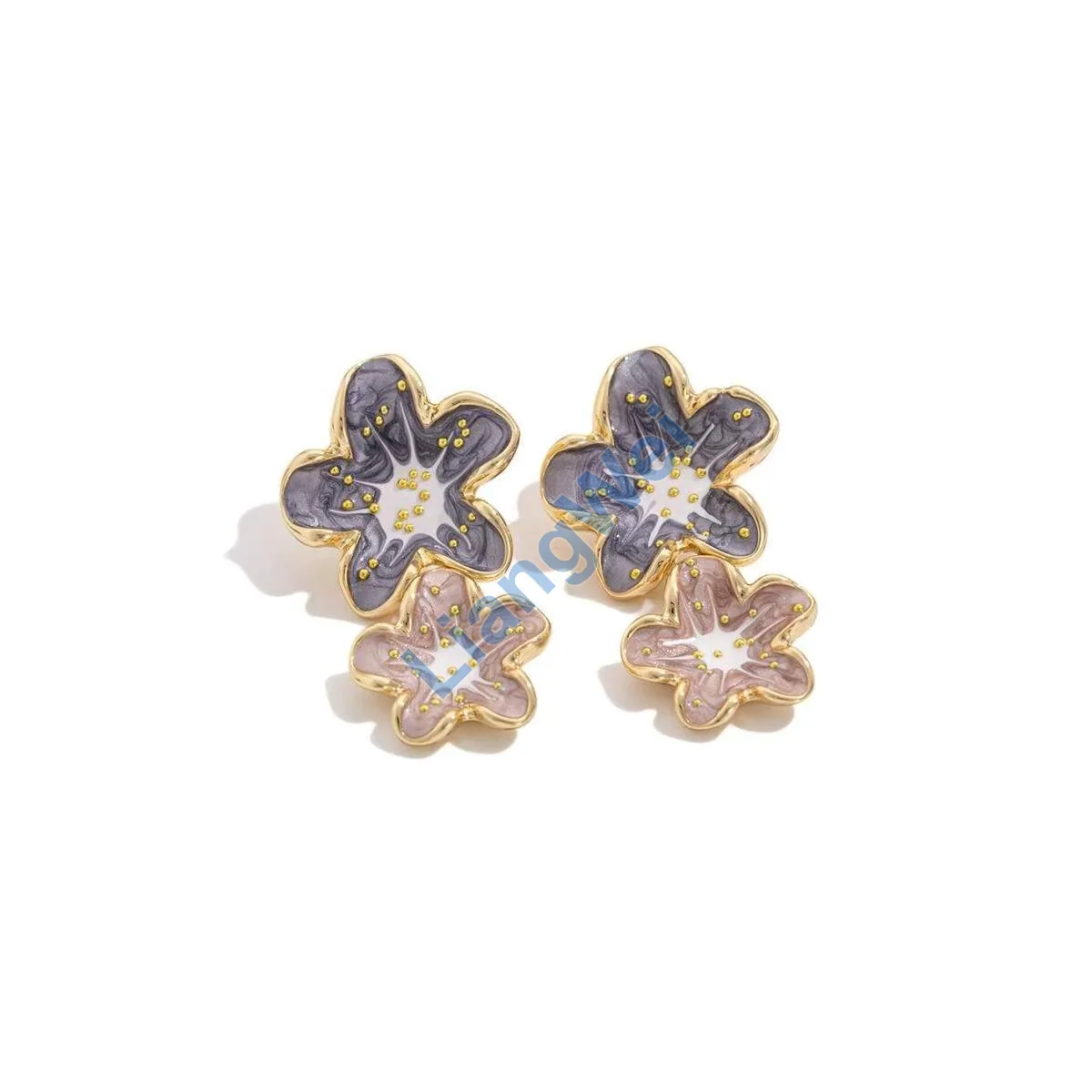 Fashion Statement Earrings 100