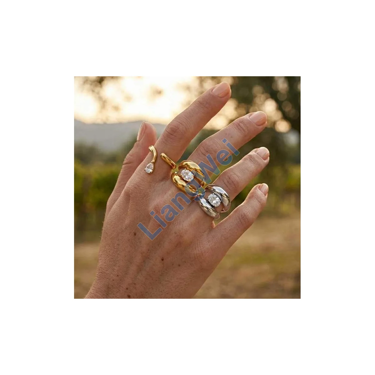 Fashion Statement Ring 064