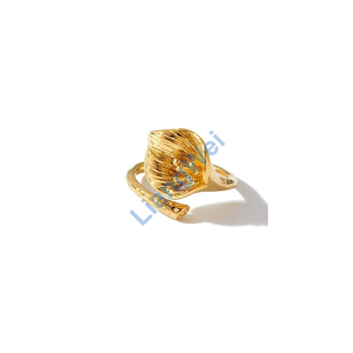 Fashion Statement Ring 099