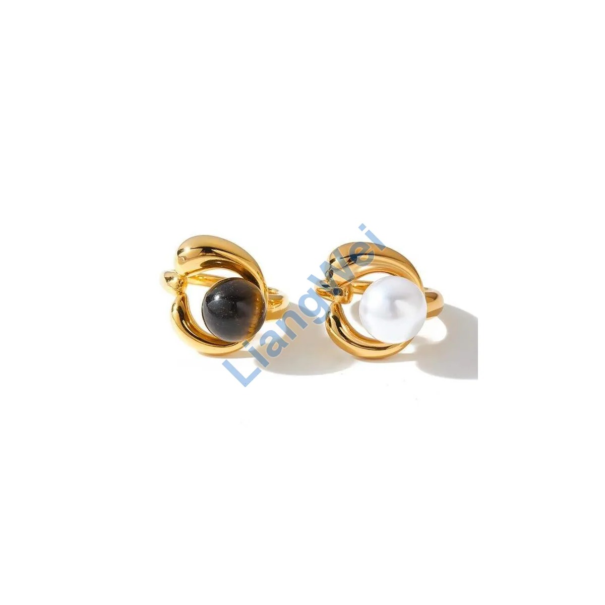 Fashion Statement Ring 100