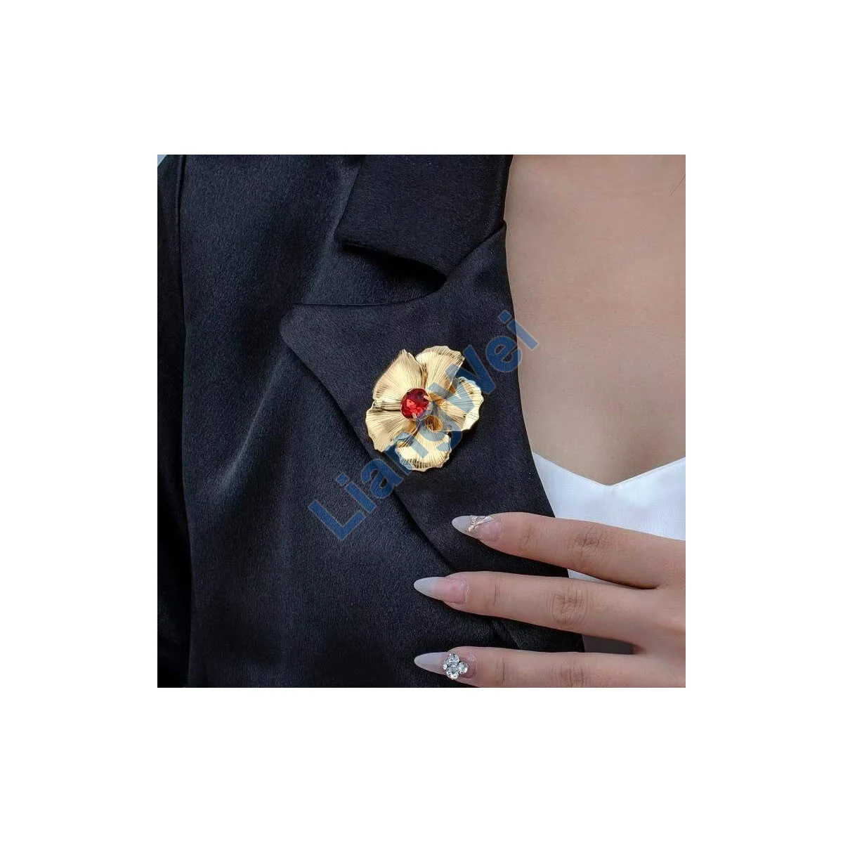 Floral Fashion Brooch 005