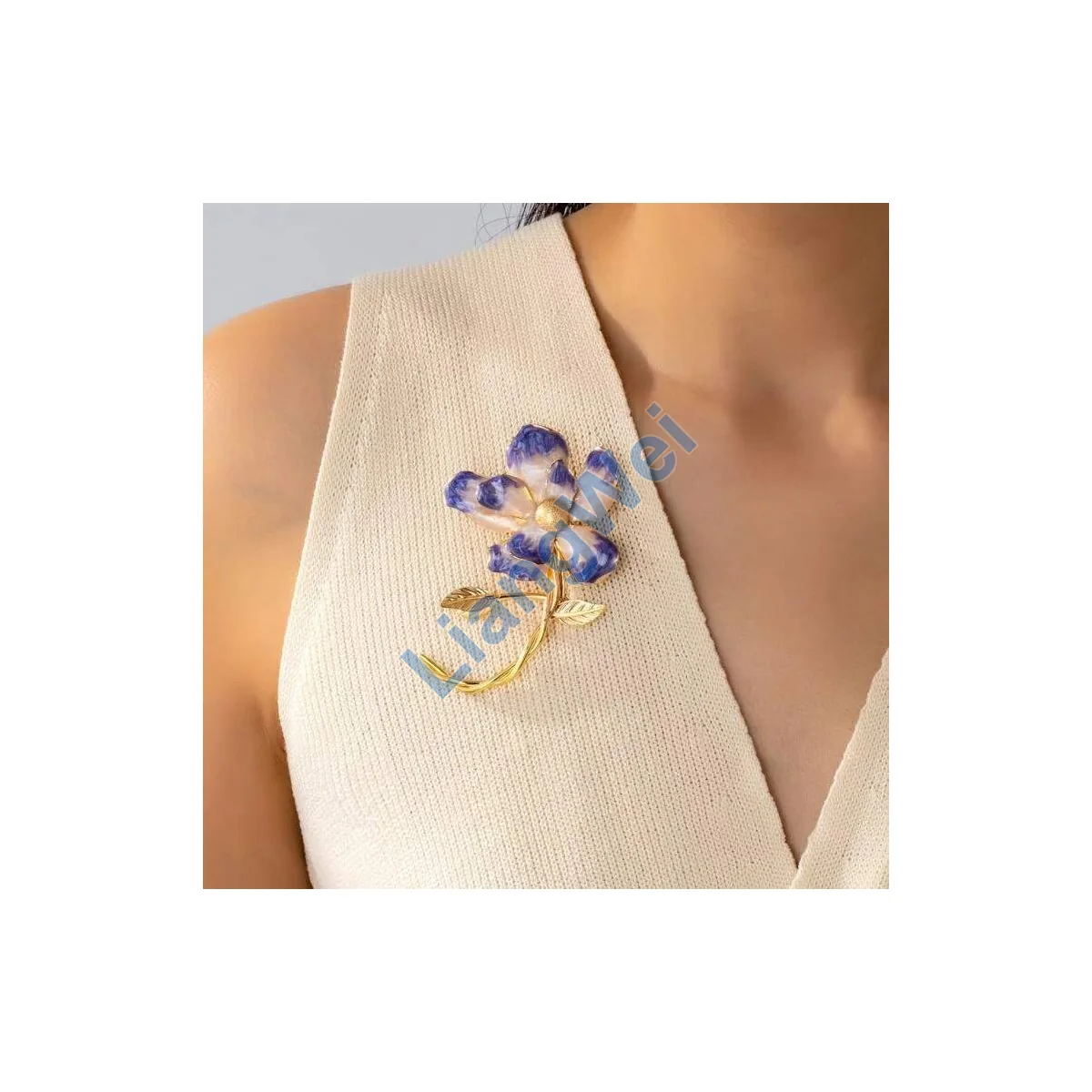 Floral Fashion Brooch 010