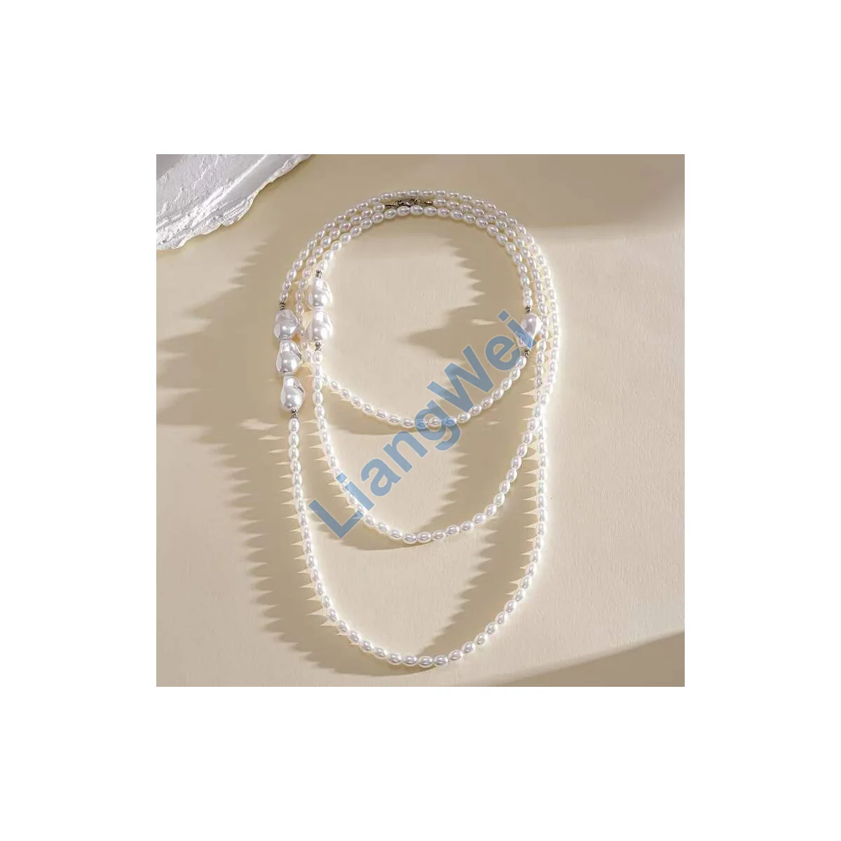 Layered Fashion Necklace 001