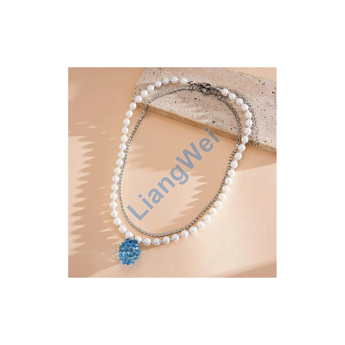 Layered Fashion Necklace 040