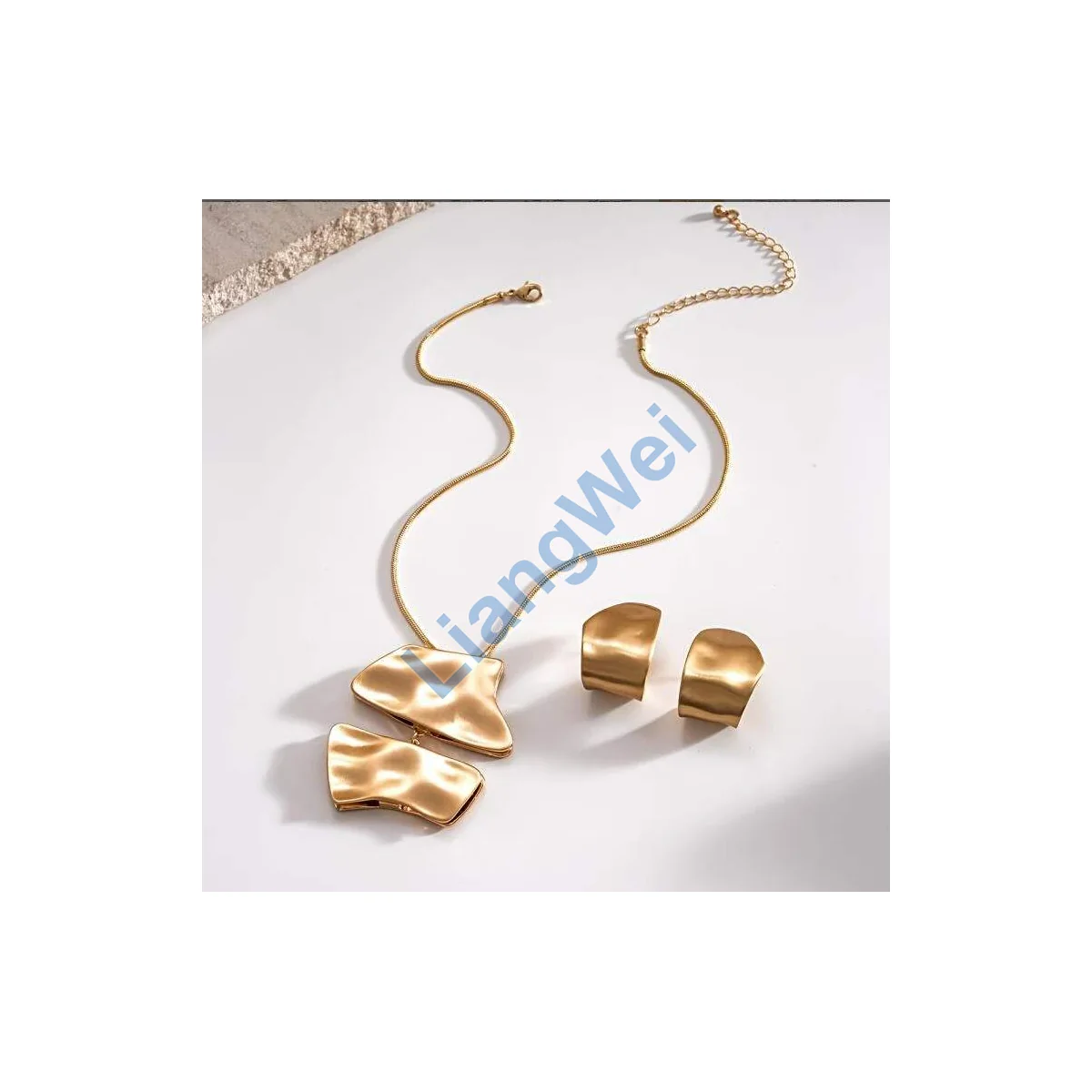 Layered Fashion Necklace 061