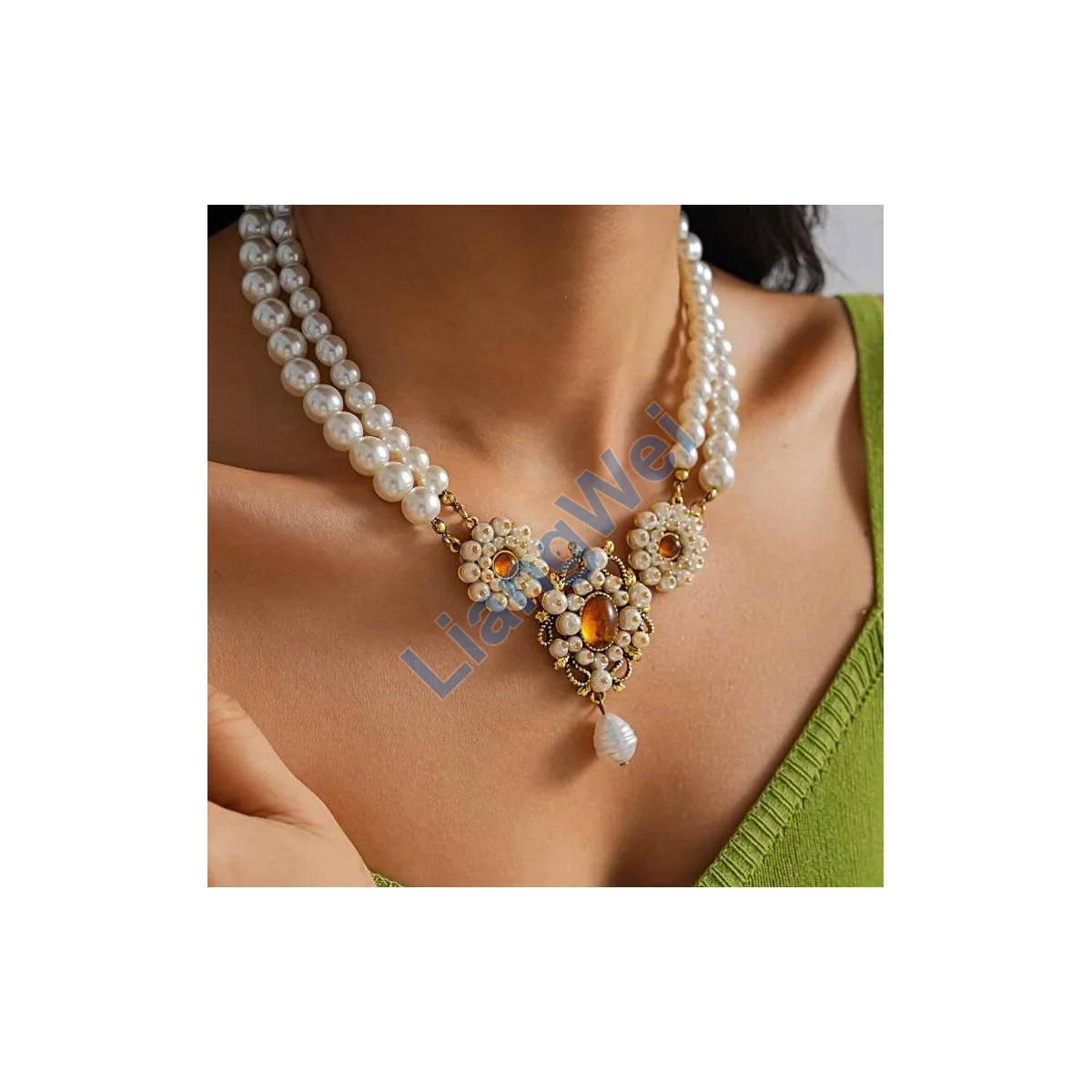 Layered Fashion Necklace 064