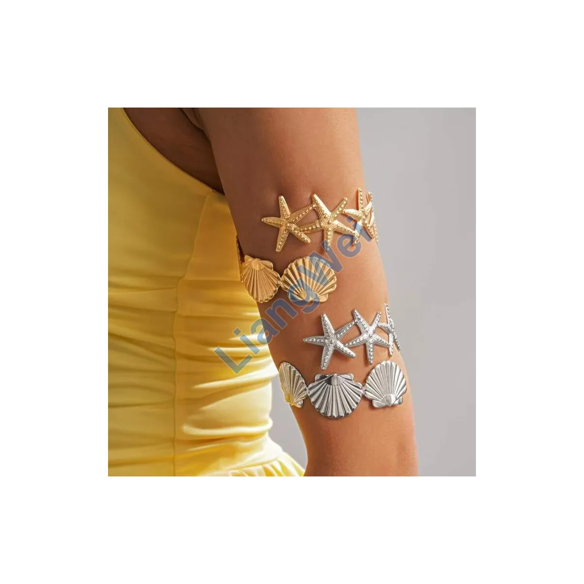 Sculptural Fashion Cuff 007
